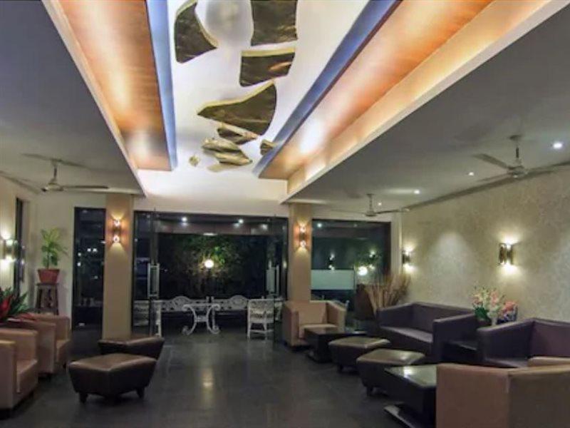 Hotel Chandralok Lonavla Zewnętrze zdjęcie