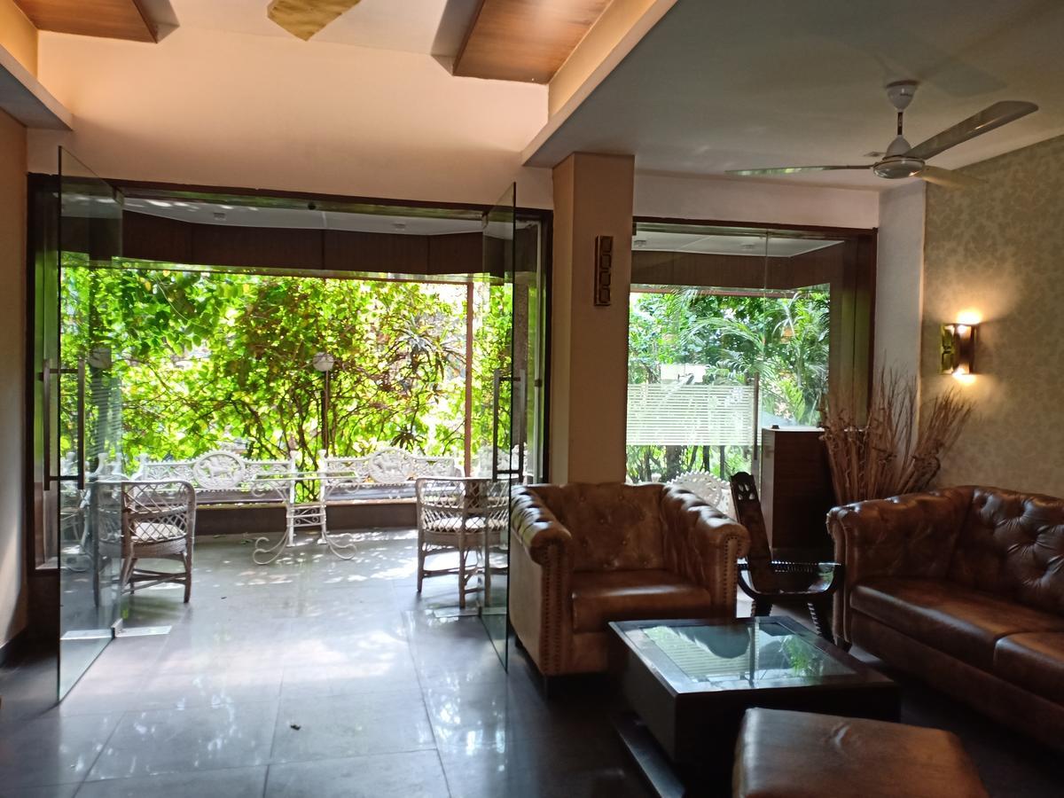 Hotel Chandralok Lonavla Zewnętrze zdjęcie