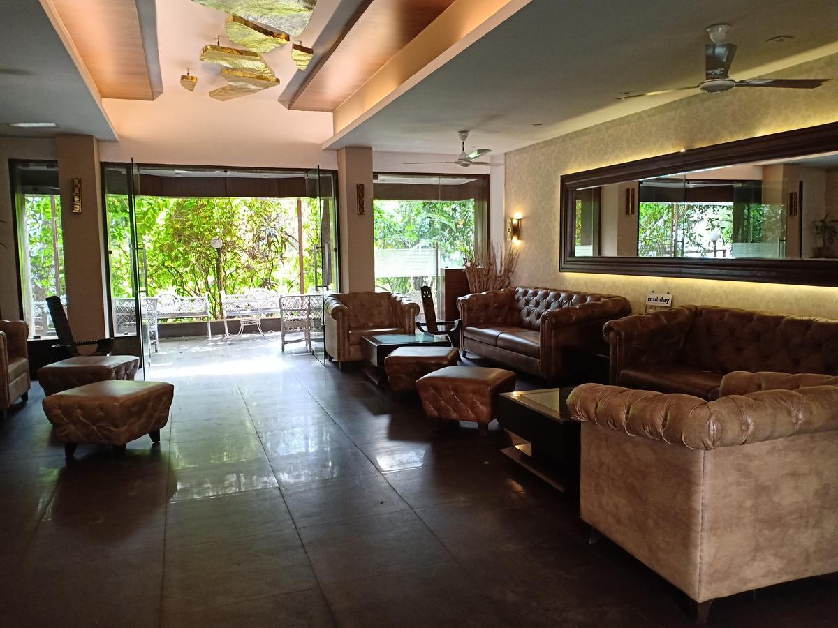 Hotel Chandralok Lonavla Zewnętrze zdjęcie