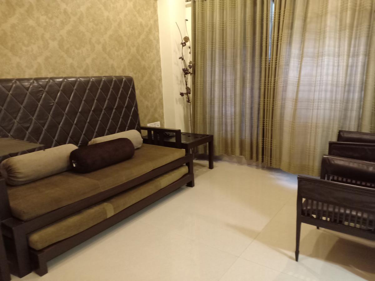 Hotel Chandralok Lonavla Zewnętrze zdjęcie