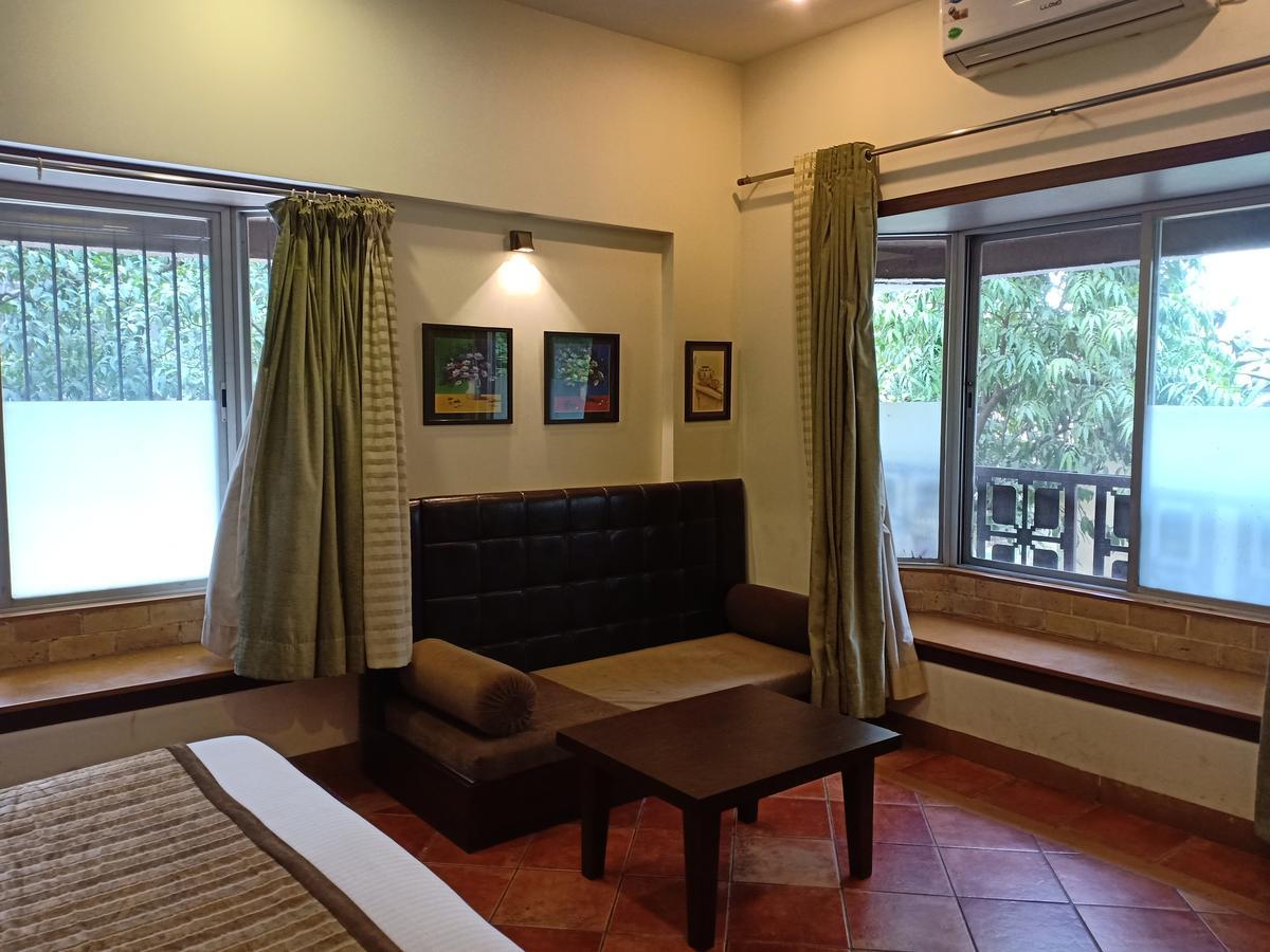 Hotel Chandralok Lonavla Zewnętrze zdjęcie