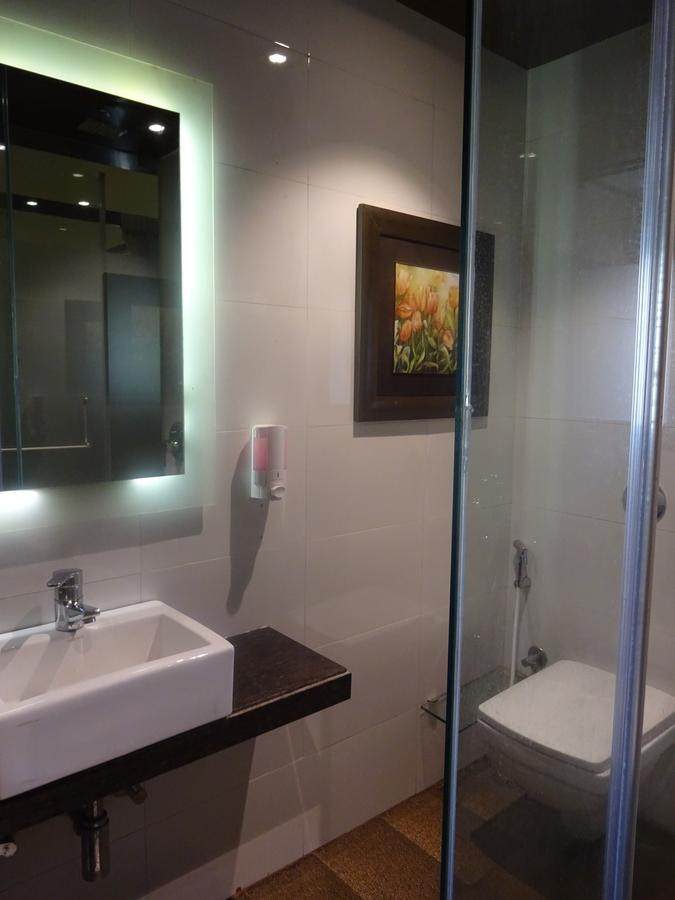 Hotel Chandralok Lonavla Zewnętrze zdjęcie